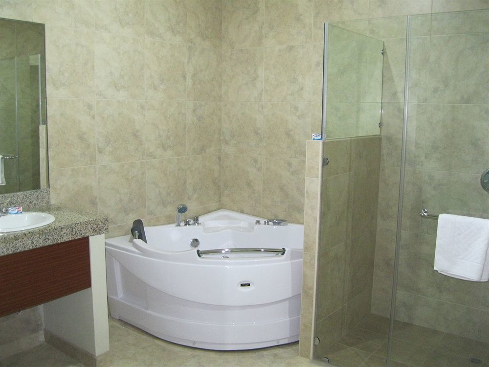 Apartterrazas Guayaquil -Suites&Lofts- Eksteriør billede